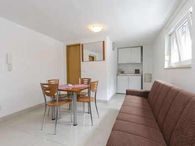 Ferienwohnung für 4 Personen (50 m²) in Vodice 8/10