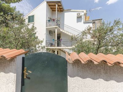 Ferienwohnung für 6 Personen (100 m²) in Vodice 1/10