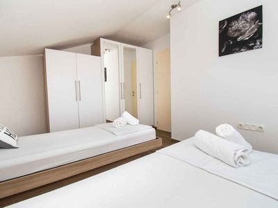 Ferienwohnung für 6 Personen (95 m²) in Vodice 3/10