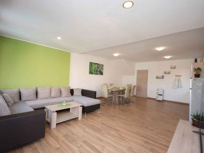 Ferienwohnung für 6 Personen (95 m²) in Vodice 3/10