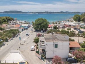 24031427-Ferienwohnung-5-Vodice-300x225-1