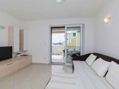 Ferienwohnung für 3 Personen (50 m²) in Vodice 2/10