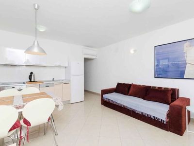 Ferienwohnung für 4 Personen (60 m²) in Vodice 8/10