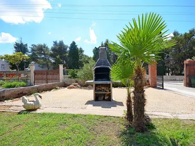 Ferienwohnung für 3 Personen (32 m²) in Vodice 2/10