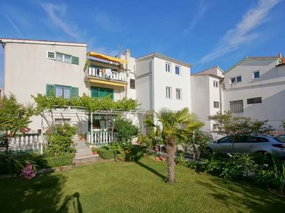 Ferienwohnung für 3 Personen (25 m²) in Vodice 1/10