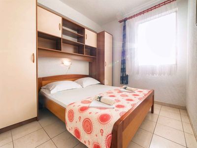 Ferienwohnung für 5 Personen (42 m²) in Vodice 9/10