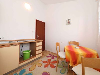 Ferienwohnung für 4 Personen (42 m²) in Vodice 9/10