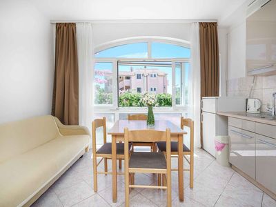 Ferienwohnung für 3 Personen (28 m²) in Vodice 1/10