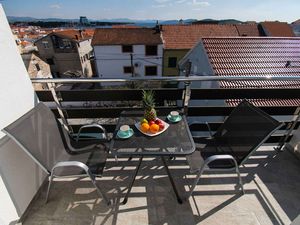 24033353-Ferienwohnung-3-Vodice-300x225-1