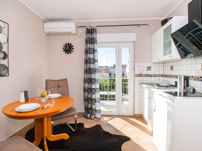 Ferienwohnung für 2 Personen (25 m²) in Vodice 9/10