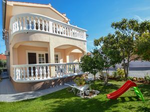 23838427-Ferienwohnung-4-Vodice-300x225-0