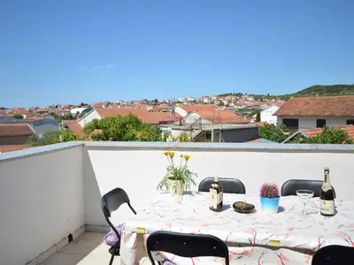 Ferienwohnung für 8 Personen (100 m²) in Vodice 4/10