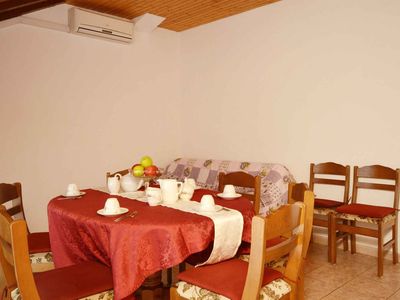 Ferienwohnung für 8 Personen (100 m²) in Vodice 9/10