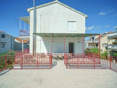 Ferienwohnung für 8 Personen (98 m²) in Vodice 5/10