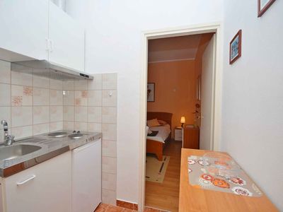 Ferienwohnung für 2 Personen (17 m²) in Vodice 9/10