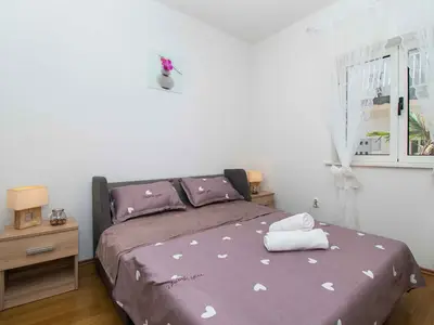 Ferienwohnung für 4 Personen (62 m²) in Vodice 9/10