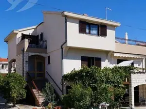 Ferienwohnung für 7 Personen (90 m²) in Vodice