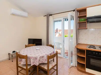 Ferienwohnung für 4 Personen (45 m²) in Vodice 2/10