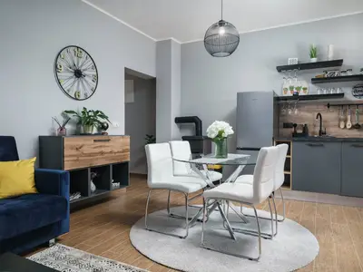 DiningRoom
