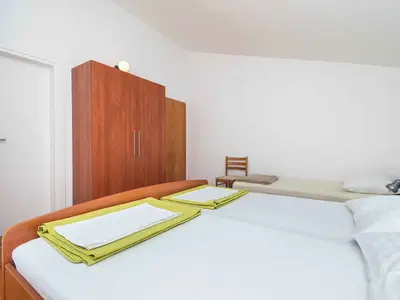 Ferienwohnung für 8 Personen (110 m²) in Vodice 9/10