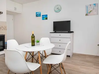 Ferienwohnung für 4 Personen (60 m²) in Vodice 4/10