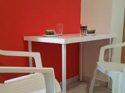 DiningRoom