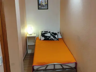 Ferienwohnung für 3 Personen (25 m²) in Vodice 8/10