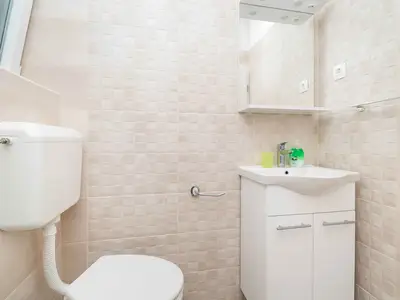 Ferienwohnung für 8 Personen (110 m²) in Vodice 3/10