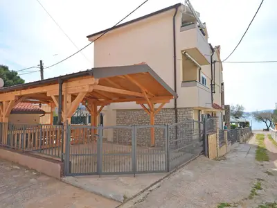 Ferienwohnung für 4 Personen (70 m²) in Vodice 6/10