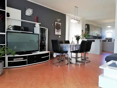 Ferienwohnung für 8 Personen (140 m²) in Vodice 10/10