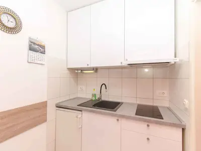 Ferienwohnung für 2 Personen (30 m²) in Vodice 10/10