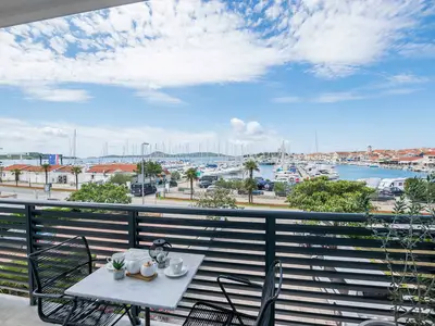 Ferienwohnung für 2 Personen (16 m²) in Vodice 1/10