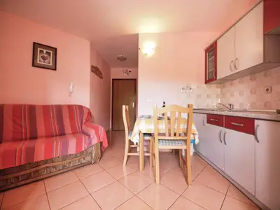 Ferienwohnung für 2 Personen (30 m²) in Vodice 6/10