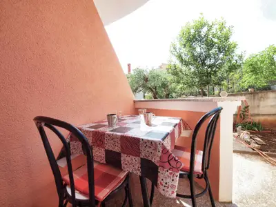 Ferienwohnung für 2 Personen (30 m²) in Vodice 2/10