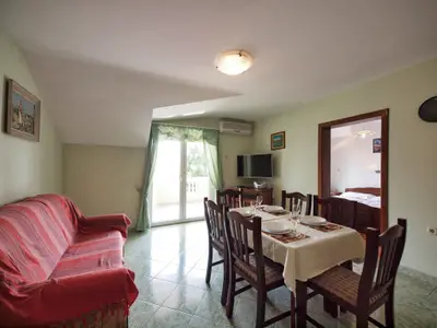 Ferienwohnung für 4 Personen (55 m²) in Vodice 5/10