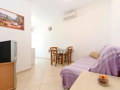 Ferienwohnung für 2 Personen (30 m²) in Vodice 7/10