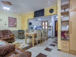 22935285-Ferienwohnung-4-Vodnjan-300x225-5