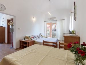 23748814-Ferienwohnung-3-Vodnjan-300x225-3