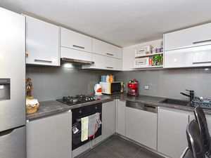 23999993-Ferienwohnung-5-Vodnjan-300x225-5