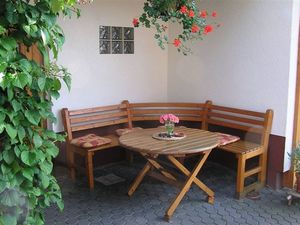 17987275-Ferienwohnung-7-Vöhl-300x225-2