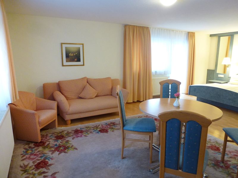 23842481-Ferienwohnung-3-Vogtsburg-800x600-1