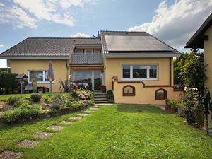 13521955-Ferienwohnung-4-Vogtsburg-300x225-1