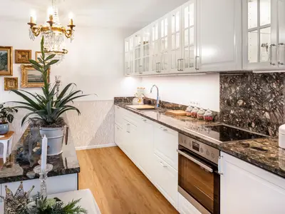 KITCHEN, INSIDE
