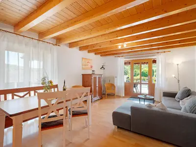 Photo, INSIDE, OUTSIDE