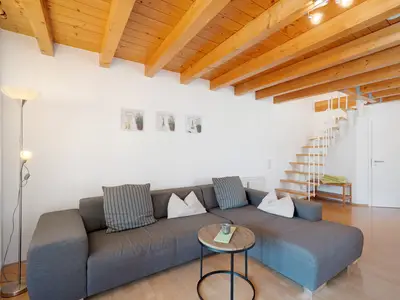 Photo, INSIDE, OUTSIDE