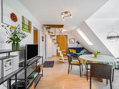 Photo, INSIDE, OUTSIDE