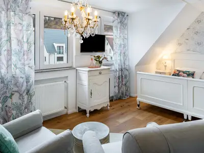 Photo, INSIDE, OUTSIDE