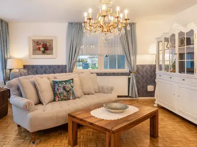 Photo, INSIDE, OUTSIDE