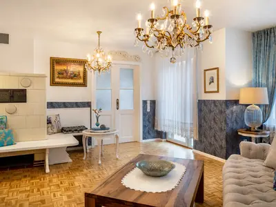 Photo, INSIDE, OUTSIDE