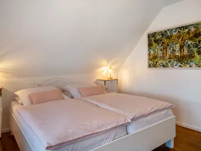 BEDROOM, INSIDE, OUTSIDE